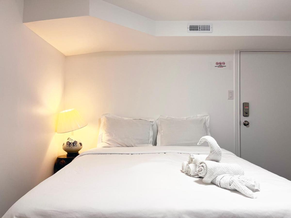 Simple & Tidy Private Rooms Торонто Экстерьер фото